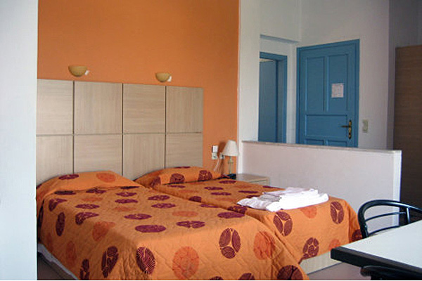 LESVOS HOTELS APARTMENTS SUPERIOR ROOM 014